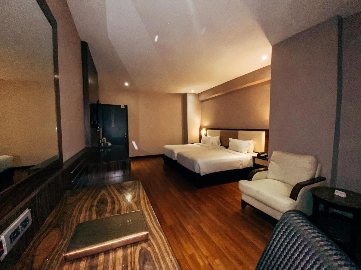 Vouk Hotel Suites, Penang Georgetown Exterior foto