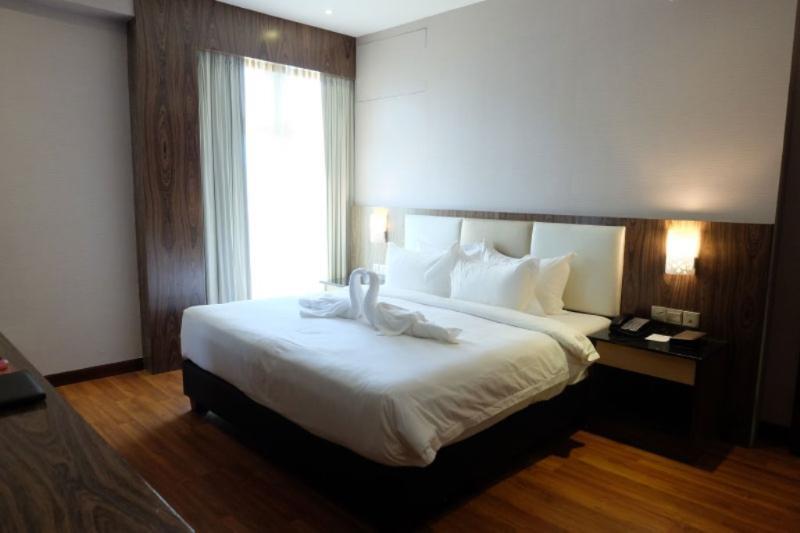Vouk Hotel Suites, Penang Georgetown Exterior foto